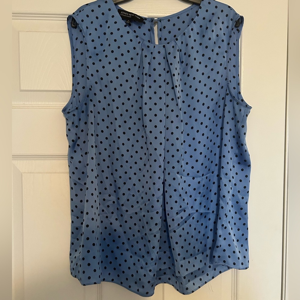 Jones New York Tank
